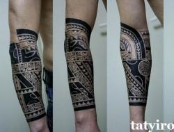 Татуировки на предмишницата за мъже: най-добрите готини снимки